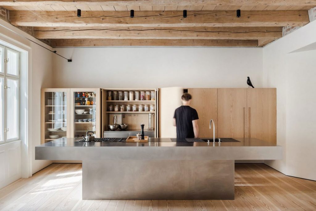 Miért változtatják meg a játékszabályokat a nyitott terű konyhák?